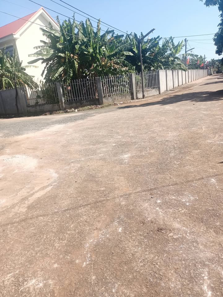 Đất nền xã Quảng Tiến, huyện Cư M'gar 250m² giá 1.3 tỷ - Gần hồ tự nhiên!