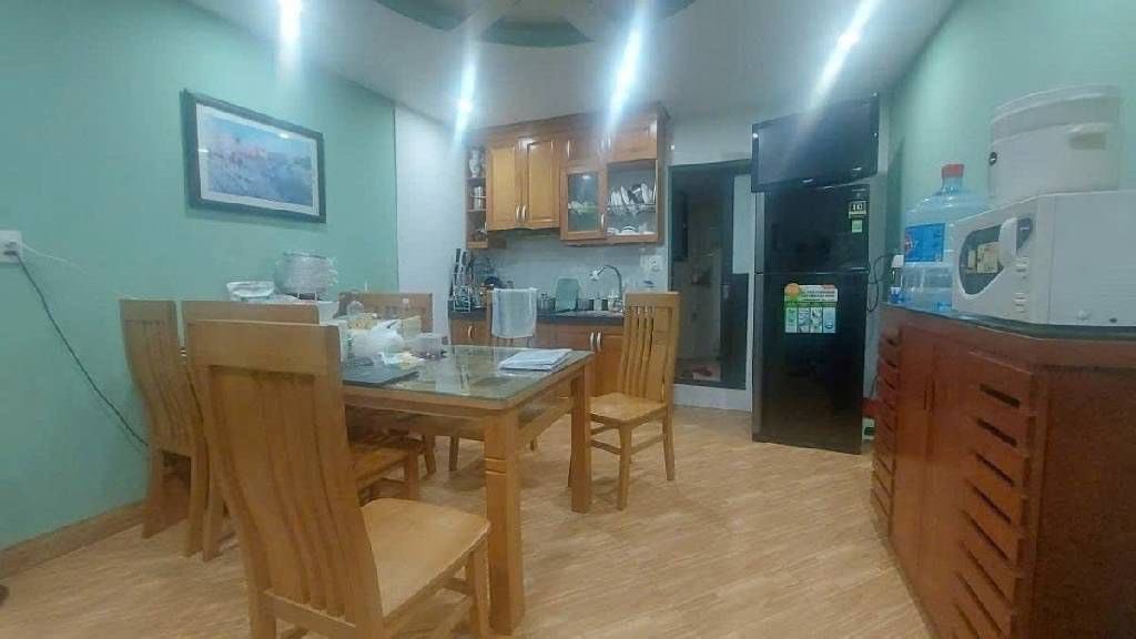 Căn hộ tập thể Ba Đình 55m² giá 6 tỷ - Ô tô đỗ tận cửa!