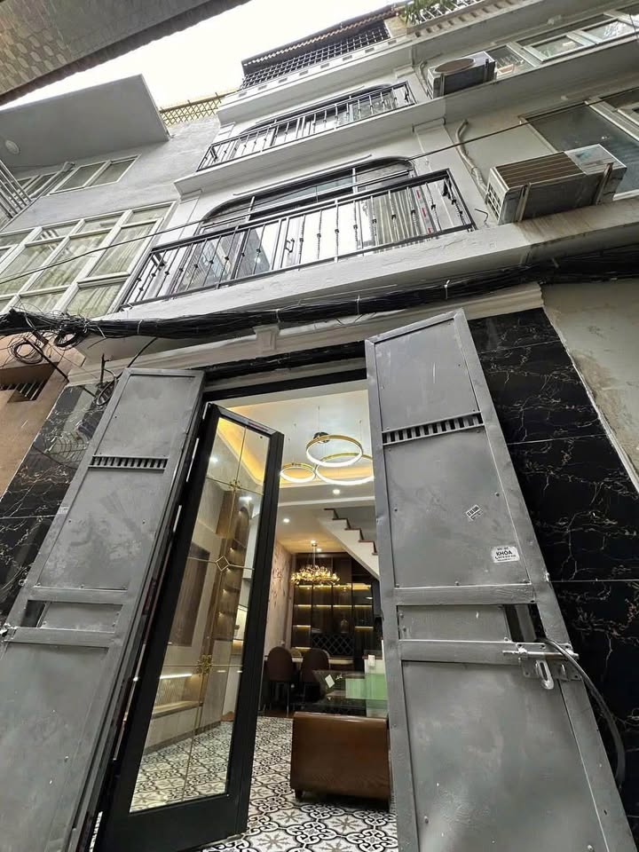 Nhà Bùi Xương Trạch, Thanh Xuân 33m² giá 7.9 tỷ - Tiềm năng tăng giá rõ rệt!