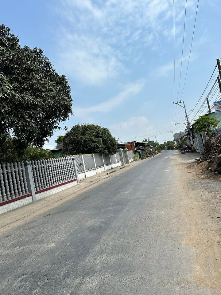 Đất nền Phước Trung 340m² giá 580 triệu - Sổ đỏ chính chủ, công chứng ngay!