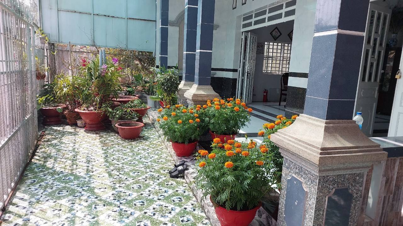 Nhà cấp 4 Long Phước - 176m² giá 2.2 tỷ - Sẵn sàng vào ở ngay!