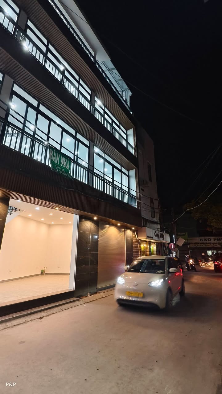 Nhà phố 3,5 tầng tại Trung Lực, Hải Phòng 40m² giá 4.15 tỷ - Mặt tiền 14m, cơ hội đầu tư tuyệt vời!