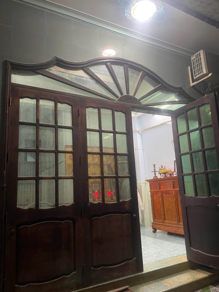 Nhà 2 tầng Phường Phương Sài Nha Trang 81m² giá 4.3 tỷ - Gần Lotte Mart tiện lợi!