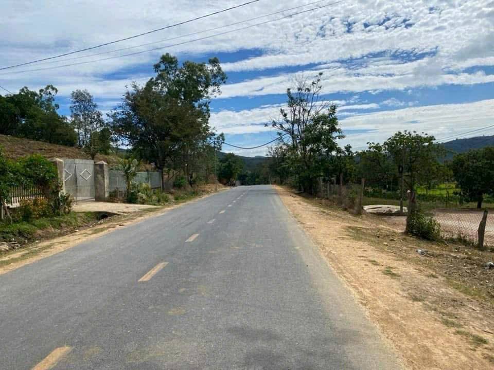 Đất thổ cư 1610m² tại Tỉnh Lộ 10, xã Ea Bông - Giá 10.695 tỷ - Mặt tiền rộng, view ruộng xanh!