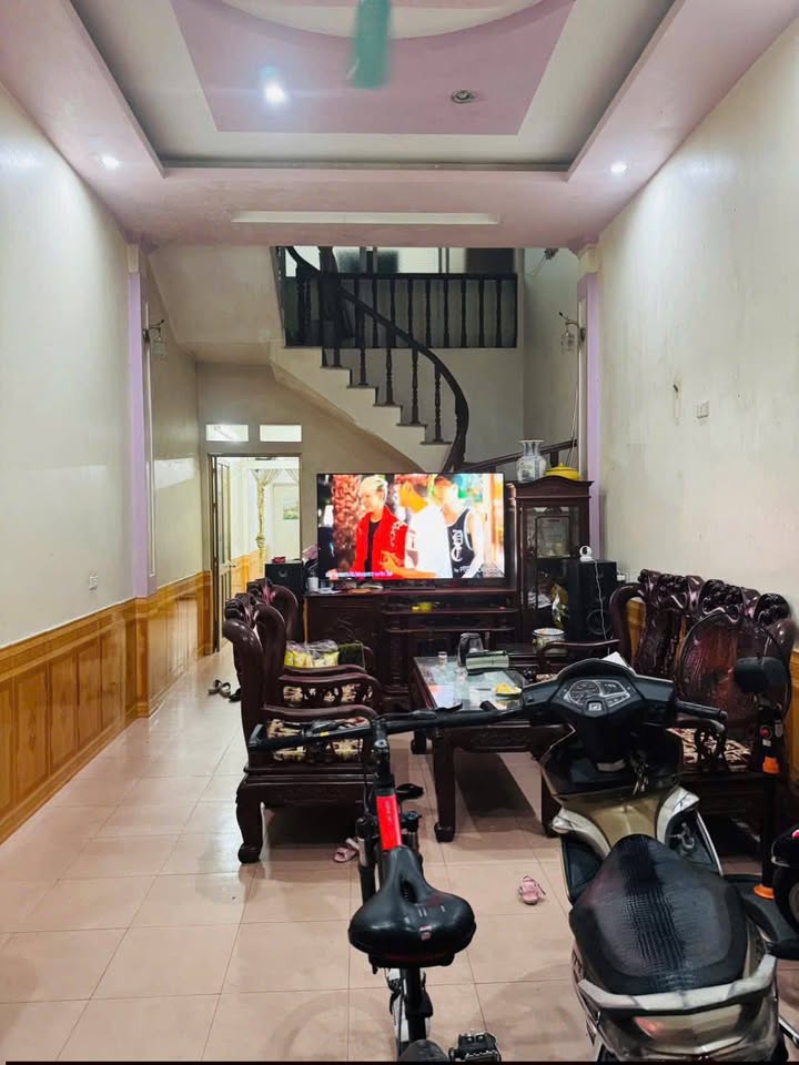 Nhà mặt phố Chợ Tân Kim, 67.4m², giá 4.9 tỷ - Thương lượng hấp dẫn!