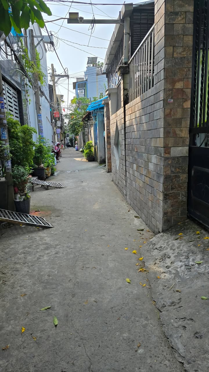 Nhà 2 tầng Hiệp Bình Chánh 150m² giá 6.7 tỷ - Sẵn sàng cho thuê 20 triệu/tháng!