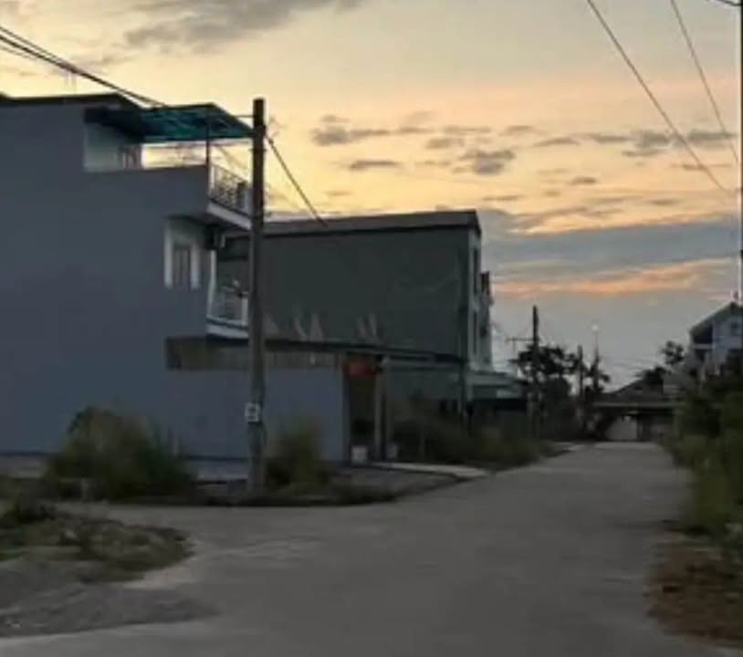 Bán đất KĐT Hoàng Quế 100m² giá chỉ 1.7 tỷ - Đầu tư sinh lời hấp dẫn!