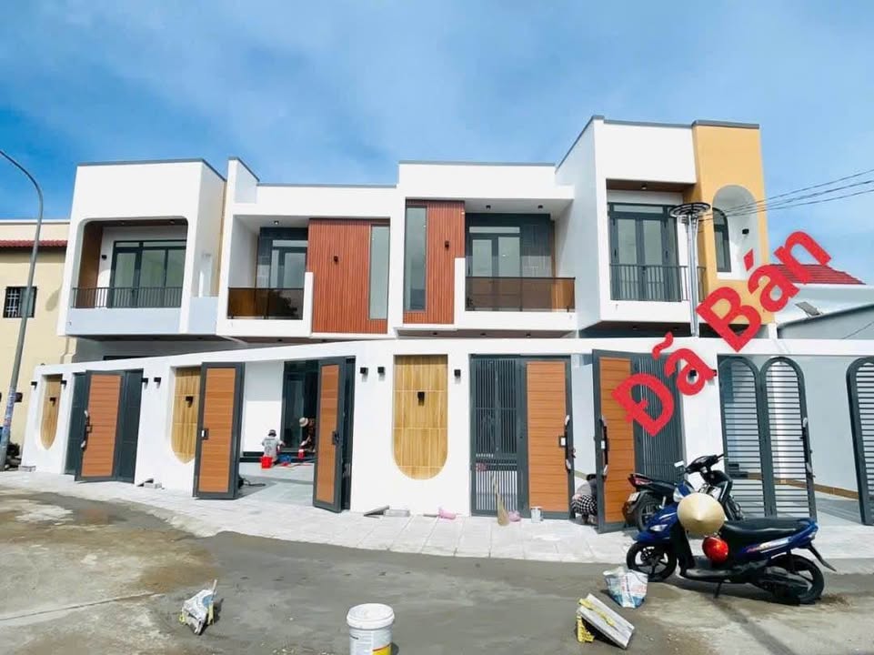 Nhà mặt tiền Sương Nguyệt Ánh, Phường Vĩnh Quang, 67m², giá chỉ 1.95 tỷ - Cơ hội hiếm có!