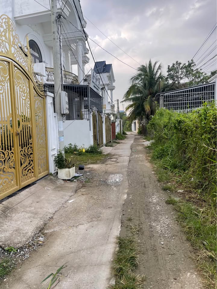 Bán đất liền kề hẻm 45 Nguyễn Văn Tiếp, 125m² giá 1.15 tỷ - Đầu tư sinh lời!