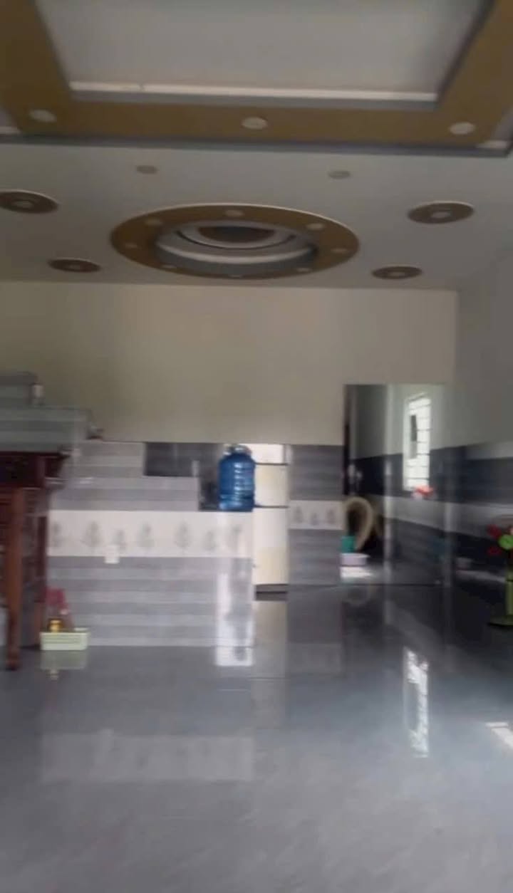 Nhà cấp 4 tại Mỹ Hạnh Nam, Đức Hòa 105m² giá 1.85 tỷ - Sổ hồng chính chủ, đầy đủ tiện nghi!