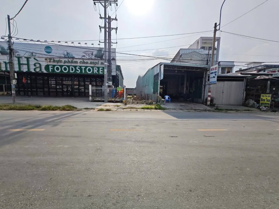 Đất nền thổ cư mặt tiền TL 833 - Trung tâm Lạc Tấn, 280m² chỉ 2.999 tỷ