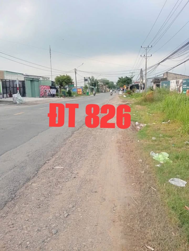 Đất mặt tiền ĐT 826, Cần Đước, 2311m² giá 5.5 tỷ - Cơ hội đầu tư tuyệt vời!