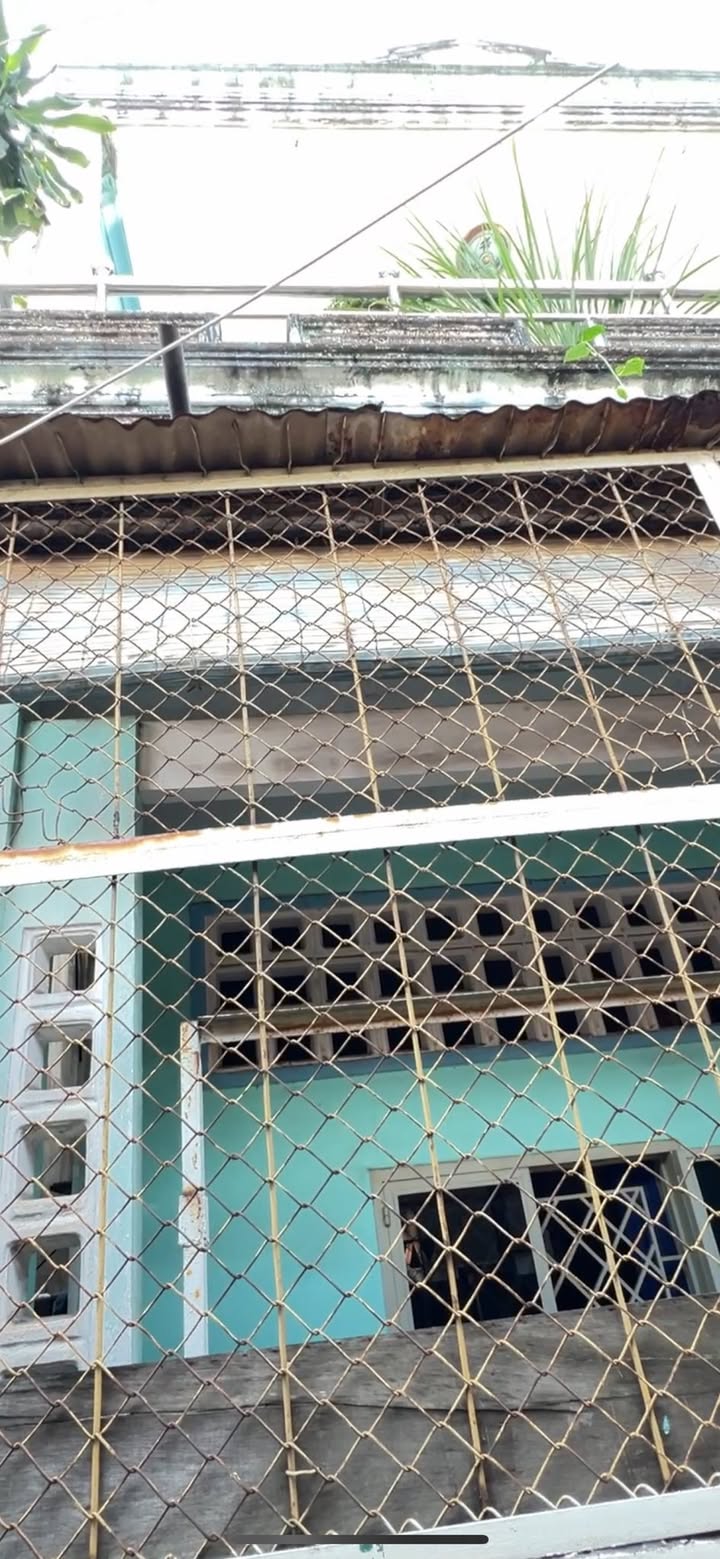 Nhà hẻm thông khu PCCS 5, Gò Vấp 50m² giá 5.5 tỷ - Cơ hội vàng cho nhà đầu tư!