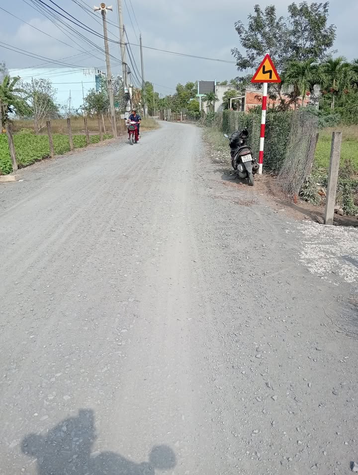 Đất mặt tiền xã Long Hòa, huyện Cần Đước 288m² giá 2.7 tỷ - Sổ hồng chính chủ