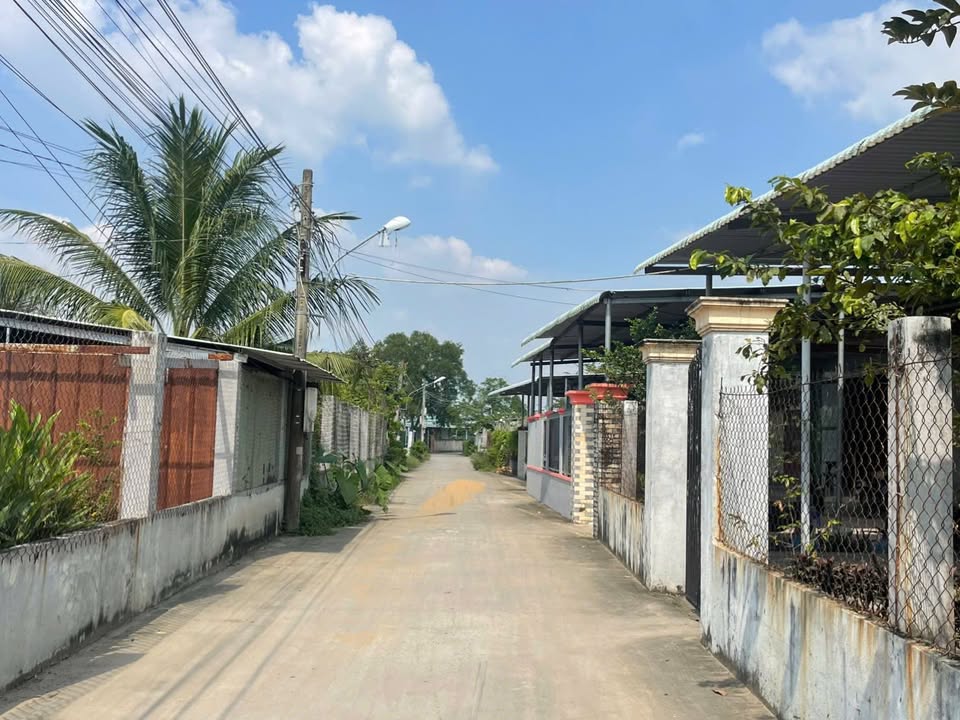 Đất nền 830m² tại xã Mỹ Lệ, Cần Đước, giá 4.5 tỷ - Đầu tư sinh lời ngay!