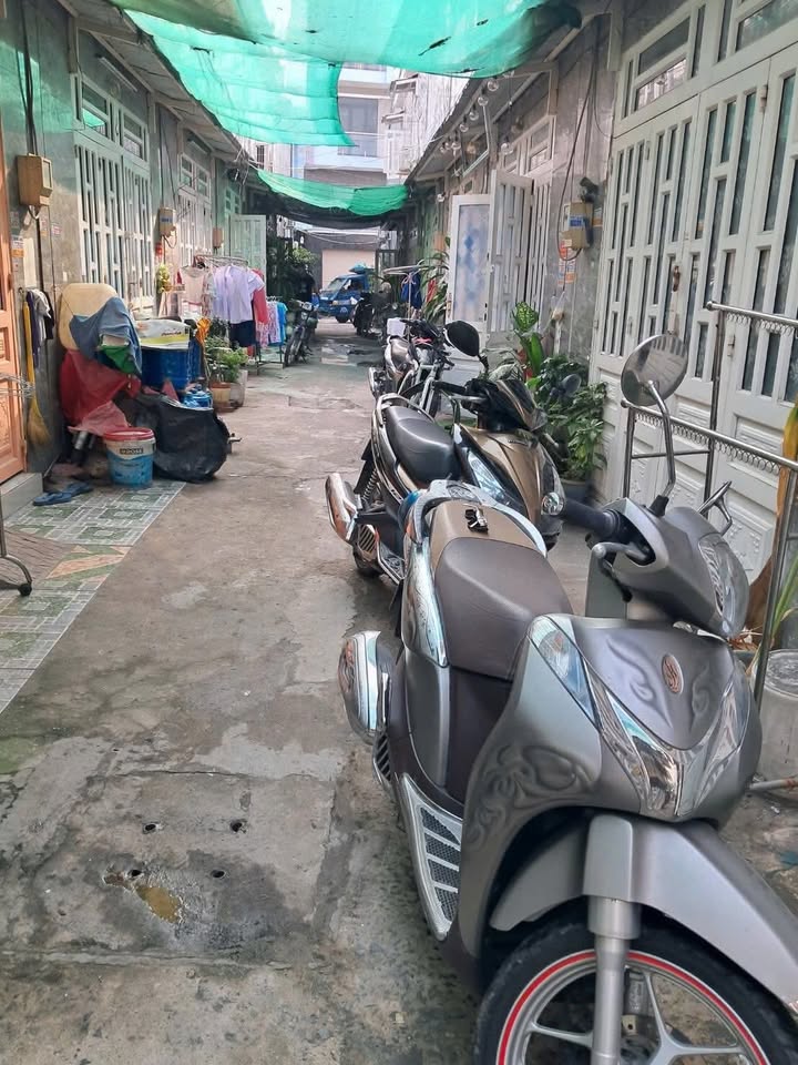 Nhà phố Tân Xuân Hóc Môn 24m² giá 1.1 tỷ - Chính chủ bán gấp!