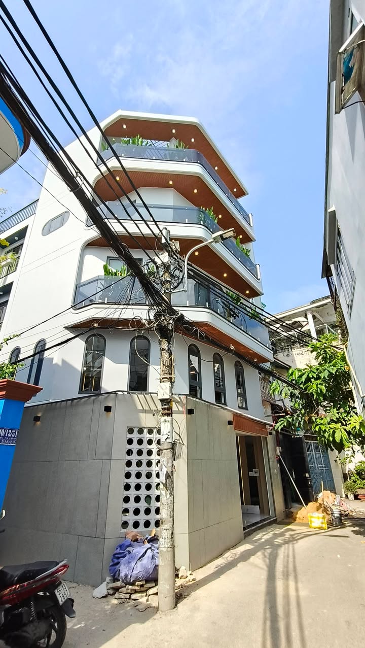 Nhà phố 4 tầng hẻm xe hơi Thống Nhất 49m² giá 8,5 tỷ - Sẵn sàng vào ở!