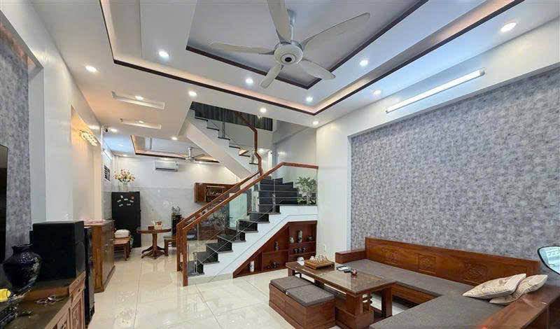 Nhà riêng phố Hồ Sen, Lê Chân 52.9m² giá 4.659 tỷ - Chính chủ bán gấp!