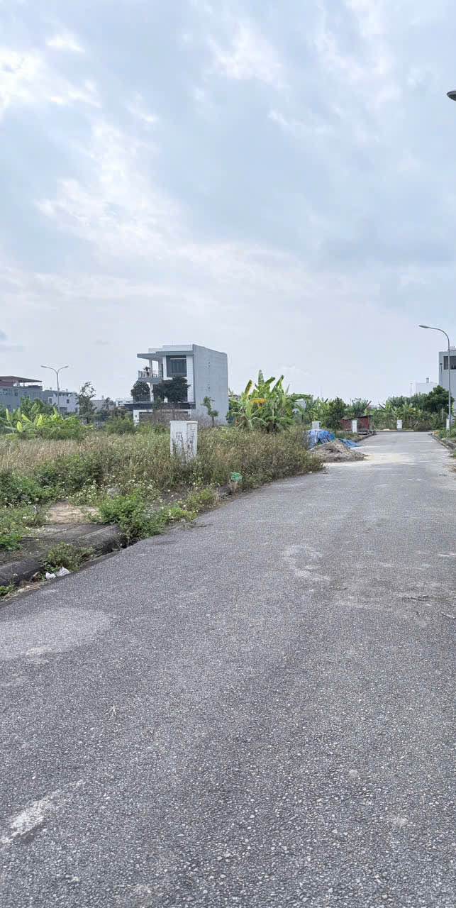 Đất nền Phường Nam Hải, Hải An 60m² giá 2.6 tỷ - Đường 12m vỉa hè đồng bộ!