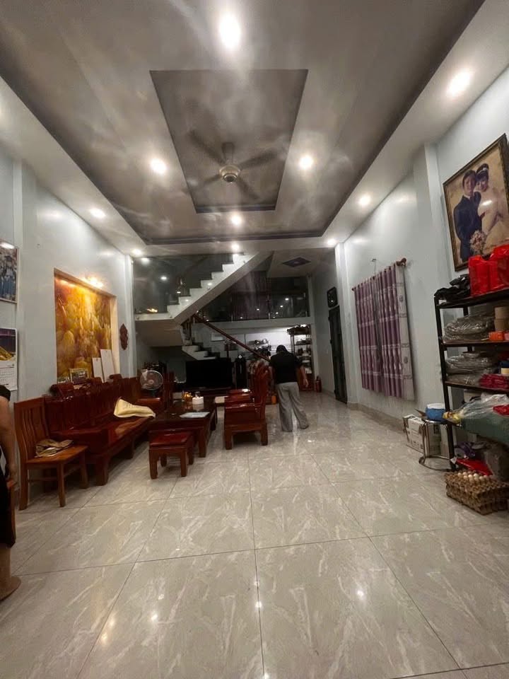 Nhà 1 trệt 2 lầu 174m² đường Ngô Chí Quốc - Đầu tư sinh lời tốt!