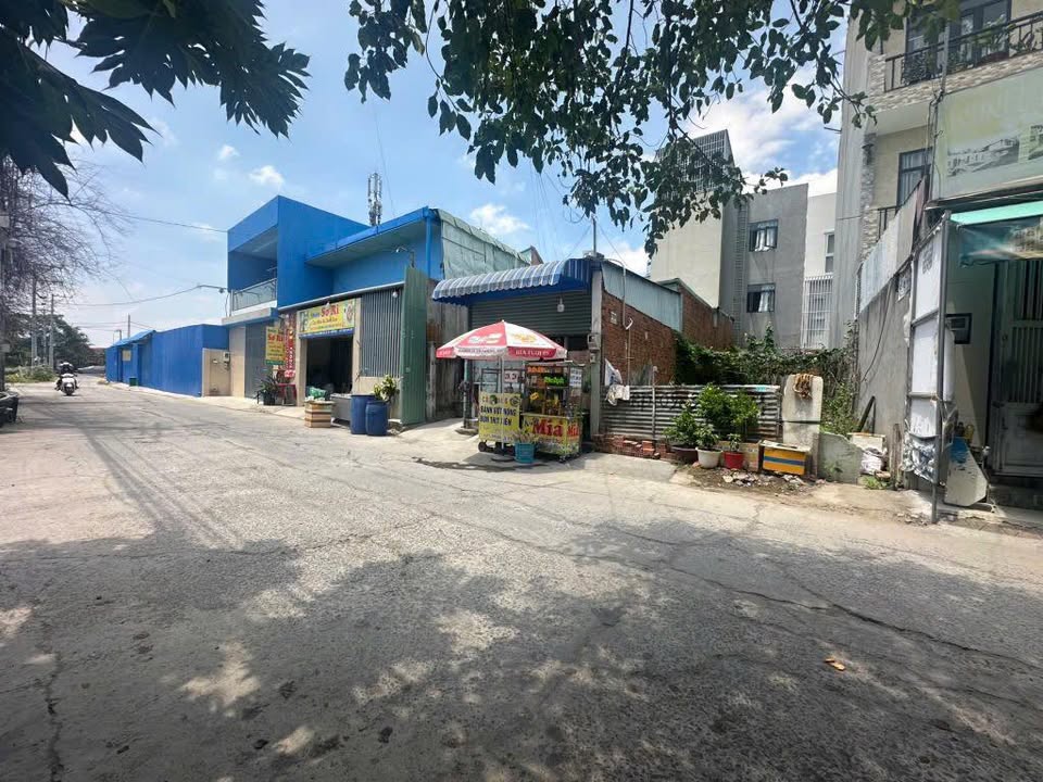 Lô đất góc 2 mặt tiền Tăng Nhơn Phú 72m² giá 5 tỷ - Đầu tư sinh lời nhanh!