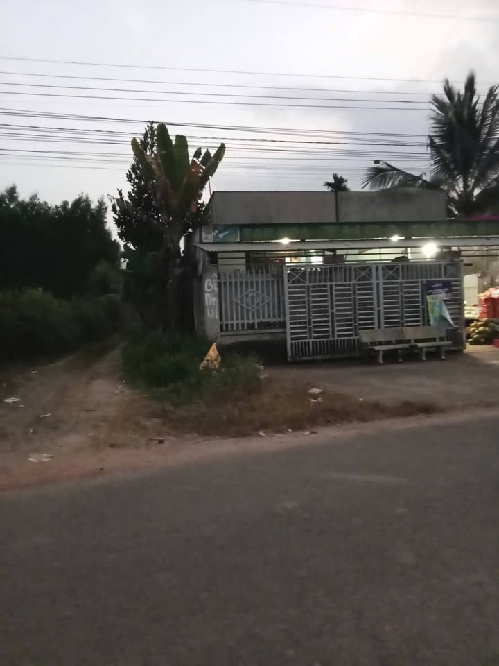 Đất nền 6 sào tại Định Quán, Đồng Nai giá 600 triệu - Cơ hội đầu tư tuyệt vời!