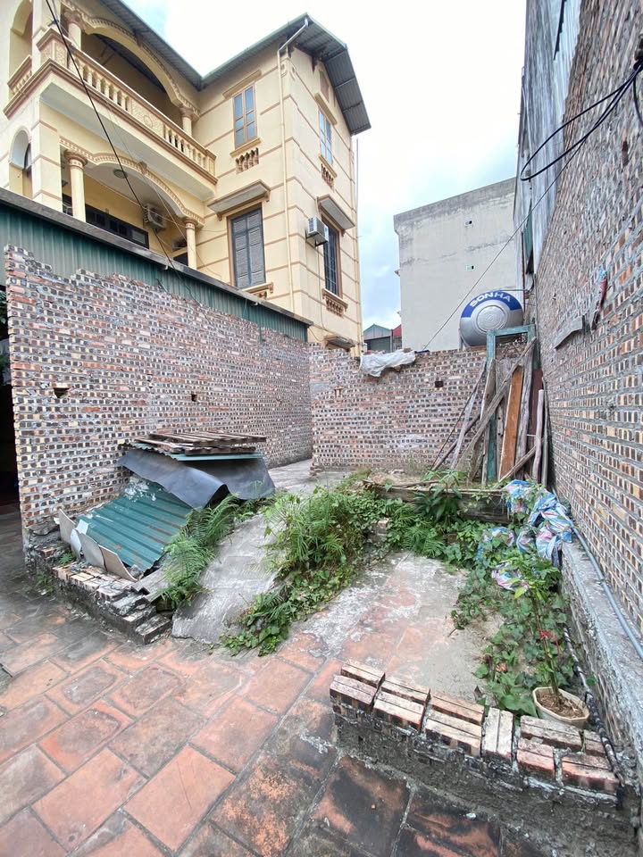 Đất nền Trâu Quỳ, Gia Lâm 50m² giá 5 tỷ - Sổ đỏ chính chủ!