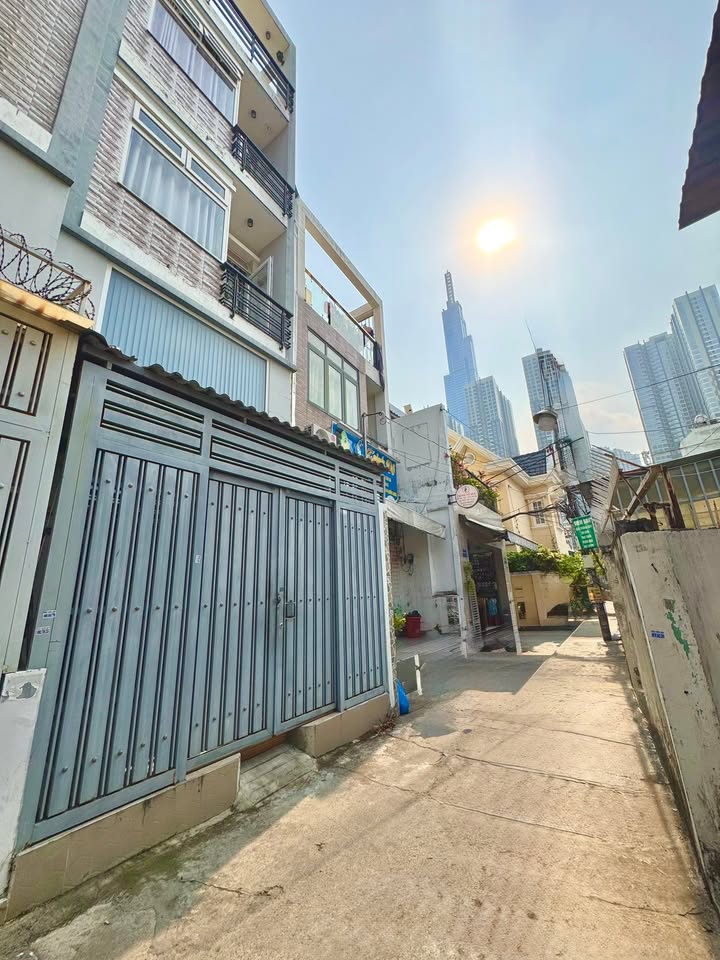 Nhà phố tại Đường Nguyễn Hữu Cảnh, Bình Thạnh 48m² giá 6 tỷ - Vị trí đắc địa gần Q1!