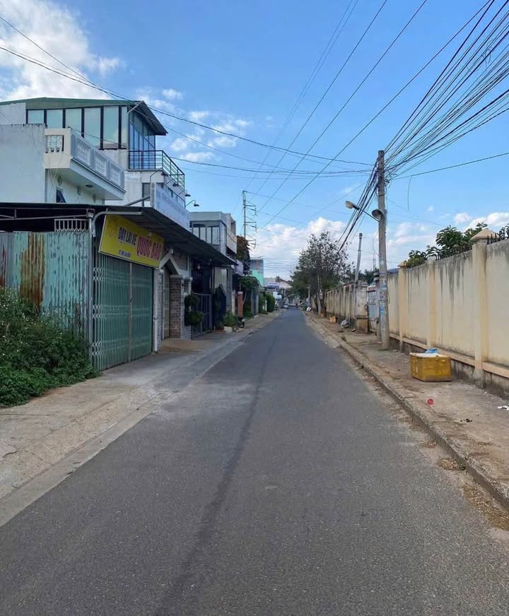 Đất mặt tiền đường Nguyễn Trung Trực - 110m² - Kinh doanh thuận lợi!