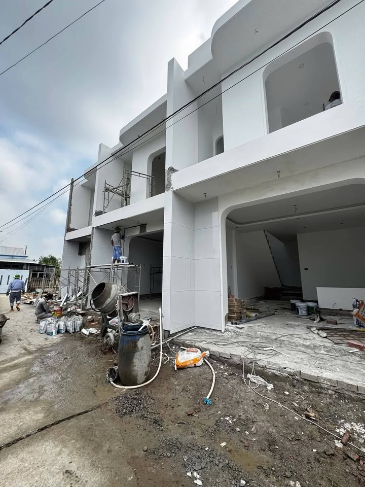 Nhà 1 trệt 1 lầu mới xây tại Gò Công 48,8m² giá 1.39 tỷ - Chính chủ bán gấp!