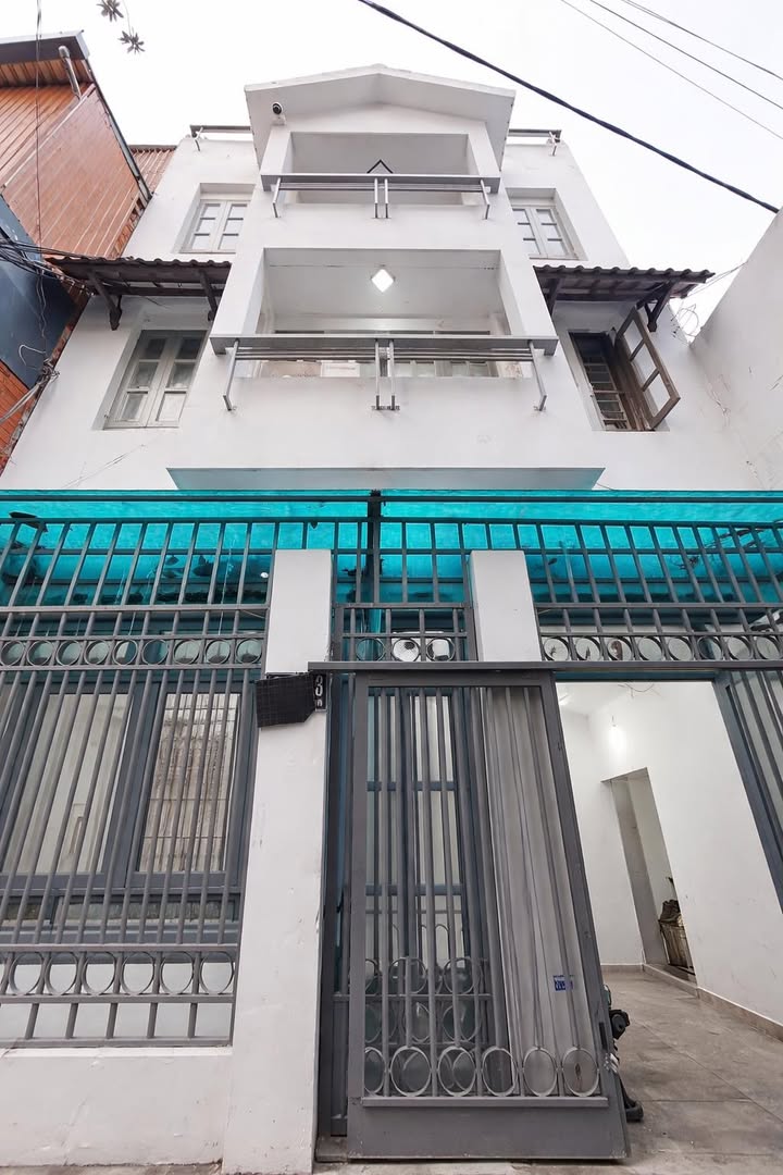 Nhà phố Huỳnh Văn Bánh, Quận Phú Nhuận 35m² giá 6.75 tỷ - Mặt tiền thuận lợi!