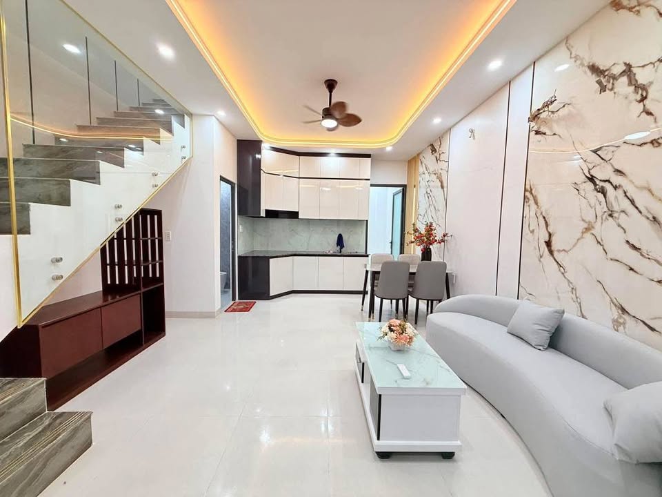 Nhà mới đẹp hẻm Trần Hưng Đạo, Vũng Tàu 48m² giá 5 tỷ - Gần biển chỉ 5 phút đi bộ!