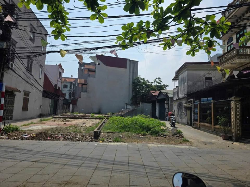 Đất nền Phù Khê 70m² giá 3 tỷ - Siêu phẩm lô góc 2 mặt tiền đầu tư lý tưởng!