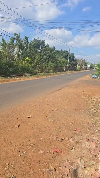 Đất thổ cư mặt tiền đường Quang Trung, Chư Sê 420m² giá 2.25 tỷ - Cơ hội đầu tư tuyệt vời!