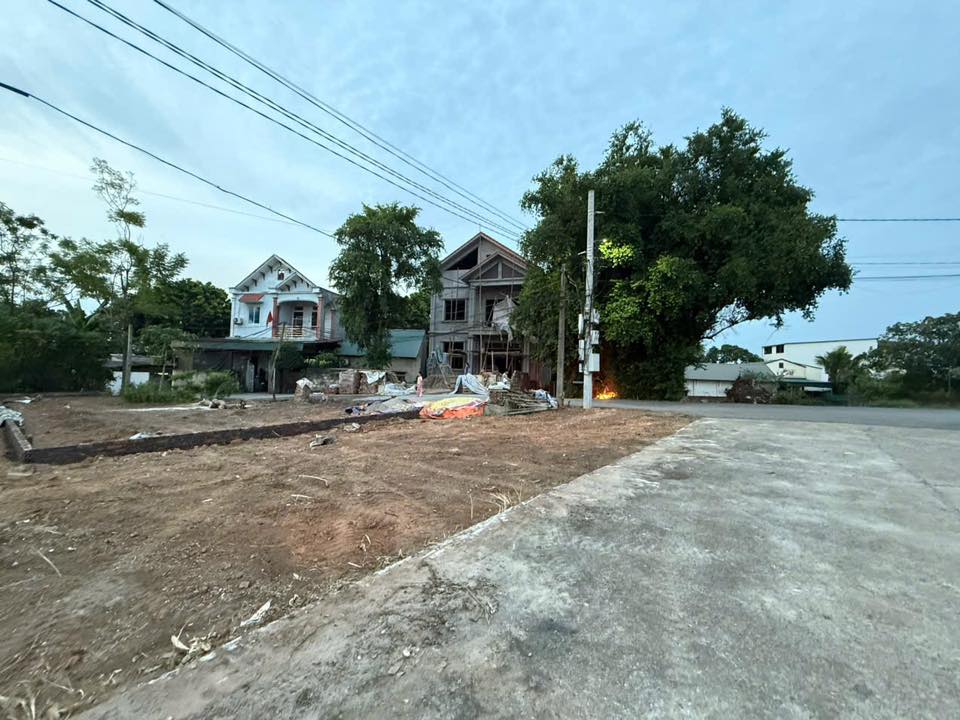 Đất nền 100m² Khu 13 Thanh Miếu giá thỏa thuận - Đường lớn 23m, tiềm năng phát triển cao!