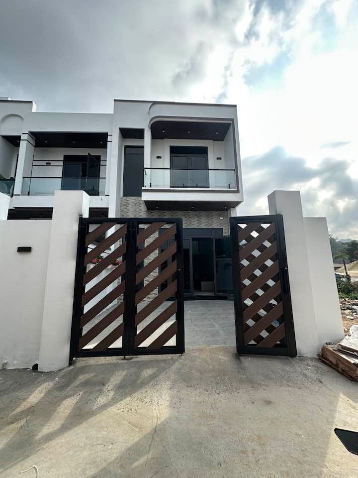 Nhà đẹp huyện Mộc Châu 108m² giá 3 tỷ - Vào ở ngay!