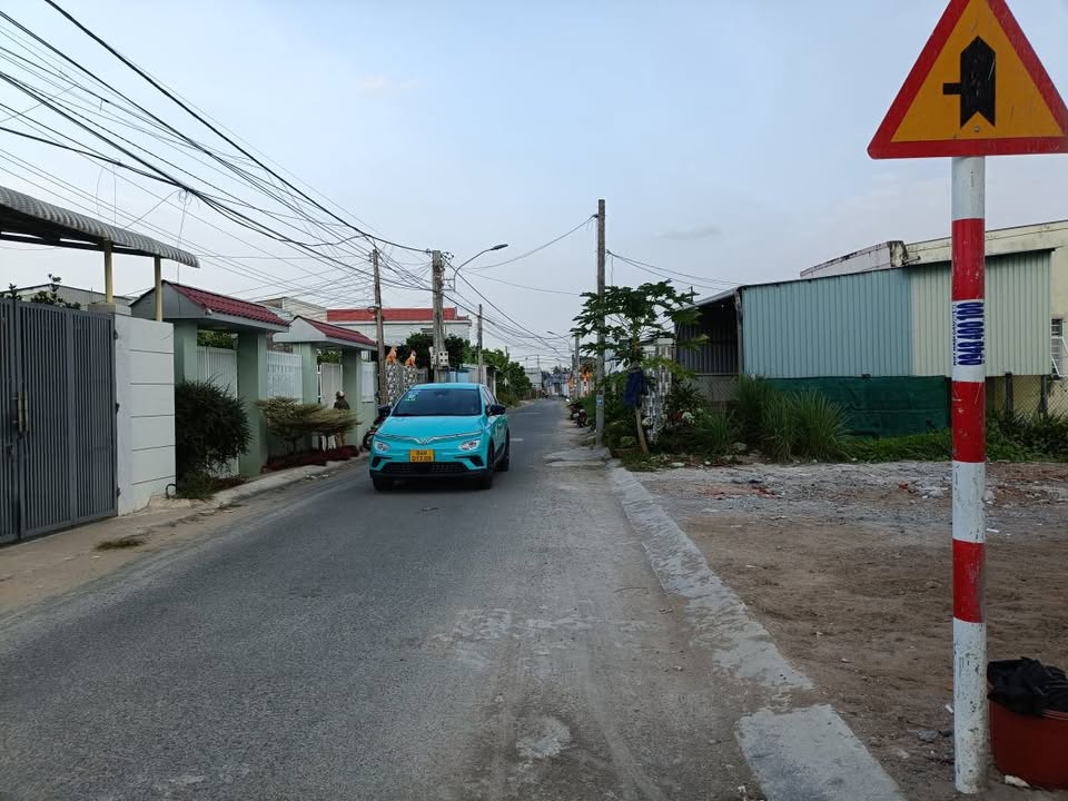 Đất nền hẻm 36, Phường Nguyệt Hóa, 120m² giá chỉ 900 triệu - Sổ đỏ chính chủ