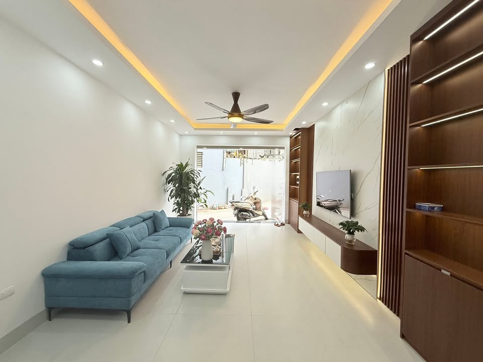 Nhà phố lô góc Đại Mỗ 43m² giá 9 tỷ - Thiết kế hiện đại, ô tô đỗ cửa!