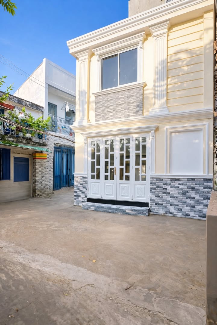 FrontHouse hẻm Tôn Thất Thuyết Quận 4 giá thỏa thuận - Đang kinh doanh tốt!