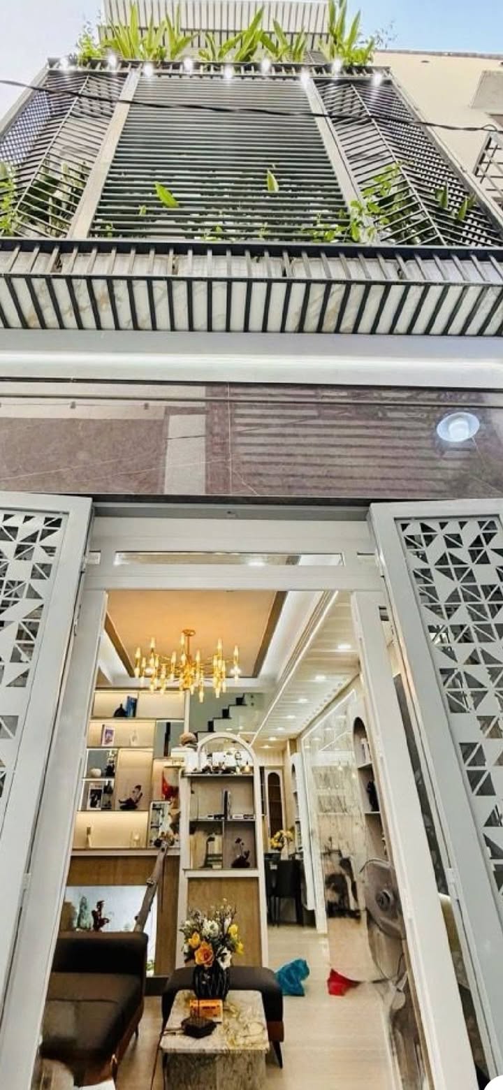 Nhà đẹp hẻm Trần Xuân Soạn, Q7, 40m² giá 6 tỷ - Sẵn sàng vào ở ngay!