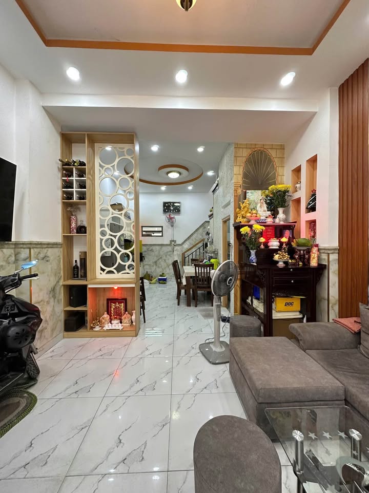 Nhà hẻm 1/ Tỉnh Lộ 10, Bình Trị Đông 32m² giá 3.52 tỷ - Gần chợ Da Sà!