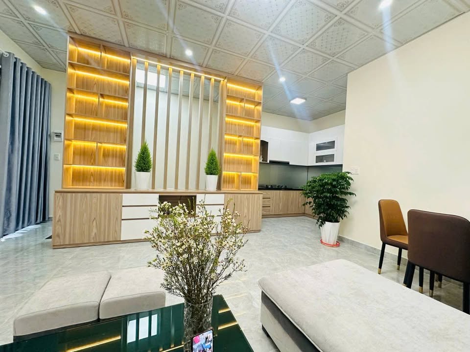 Nhà 3 tầng Đà Lạt 70m² giá 2.65 tỷ - Đầu tư lý tưởng!