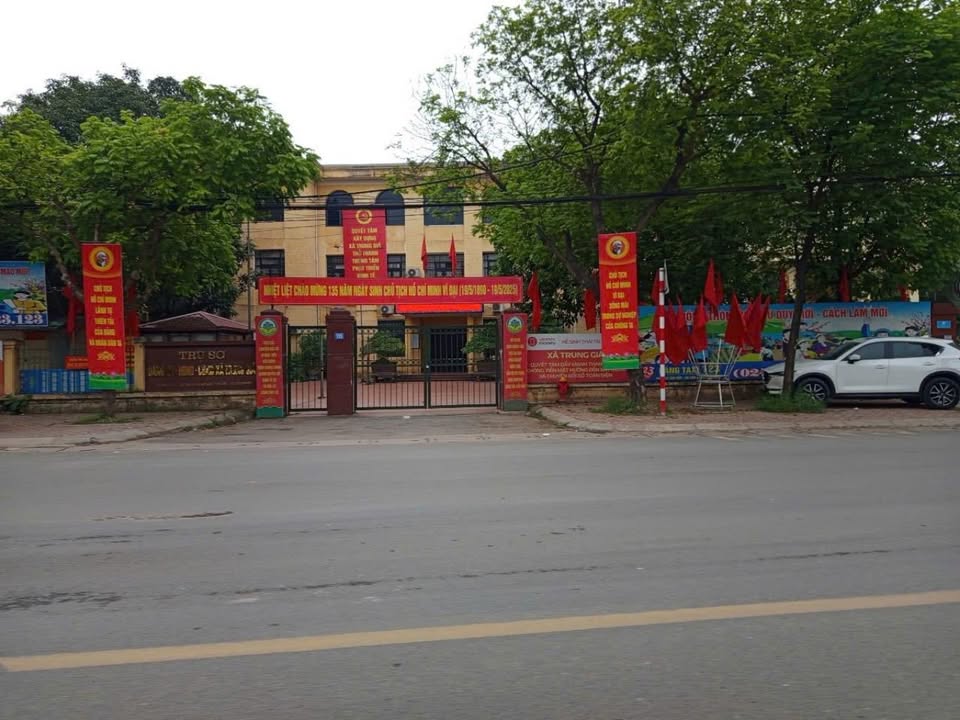 Nhà mặt phố Nỷ, Trung Giã, Sóc Sơn 77.4m² giá 6.85 tỷ - Kinh doanh sầm uất!