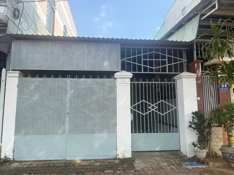 Nhà cho thuê đường Phan Bội Châu, Long Tâm 2PN giá 3 triệu - Sẵn sàng vào ở ngay!