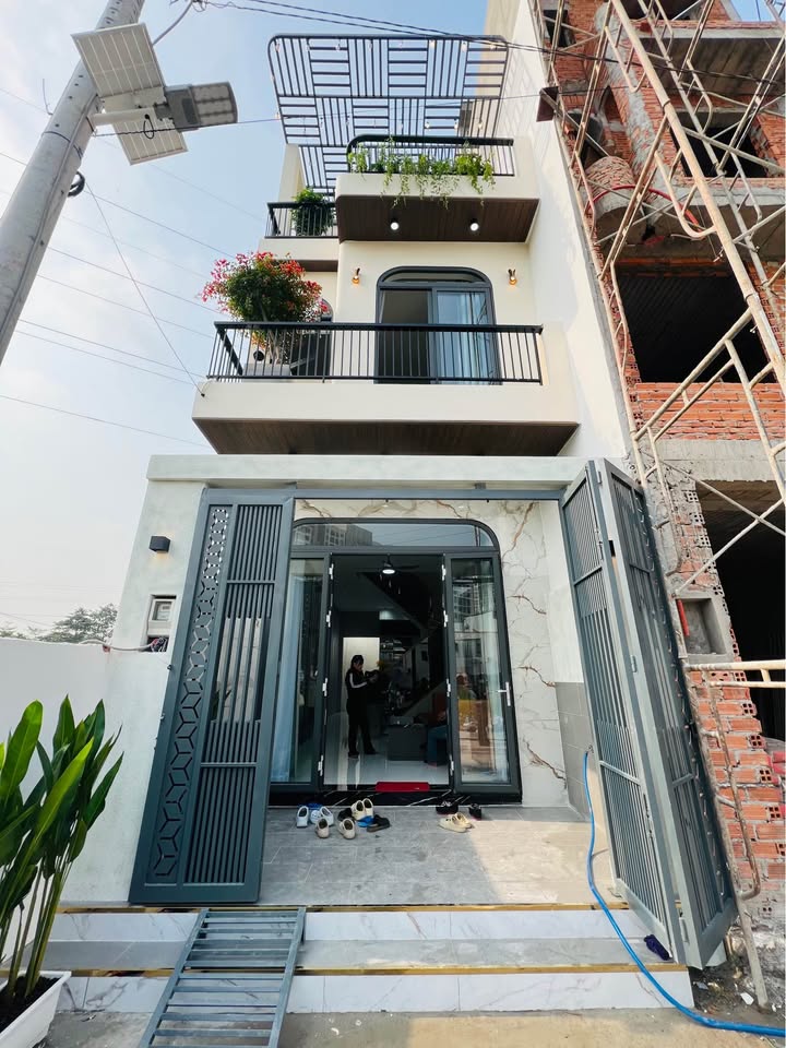 Nhà phố Thạnh Xuân, Quận 12, 54m² giá 5.48 tỷ - Chính chủ bán gấp!