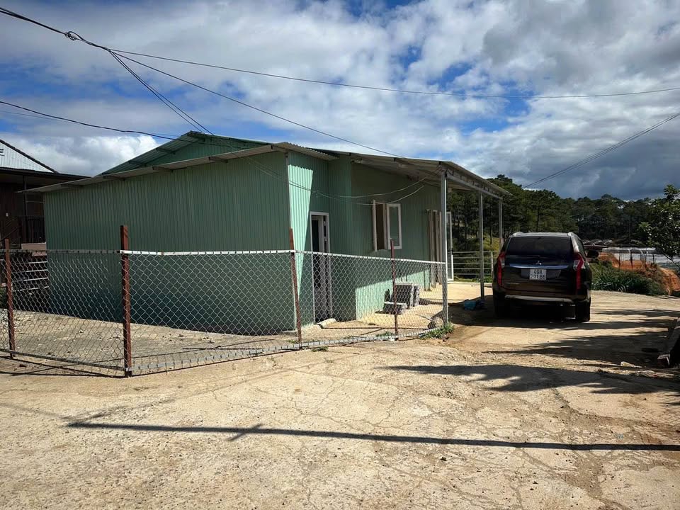 Nhà riêng tại Đà Lạt 200m² giá 1.6 tỷ - Hạ giá gấp ngay hôm nay!