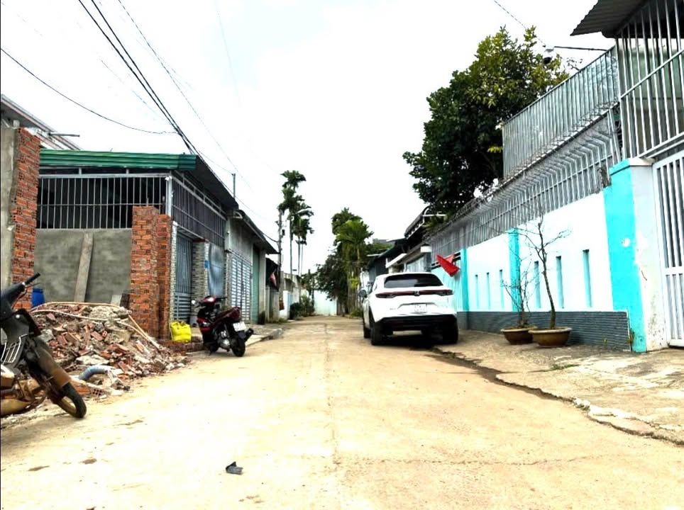 Đất thổ cư 99m² hẻm Đinh Núp, Buôn Ma Thuột - Giá chỉ 2.89 tỷ!