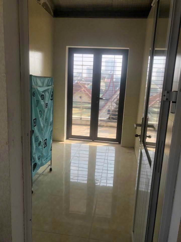 Cho thuê nhà mặt đường Herman, 110m², 5 phòng ngủ - Phù hợp làm văn phòng, spa