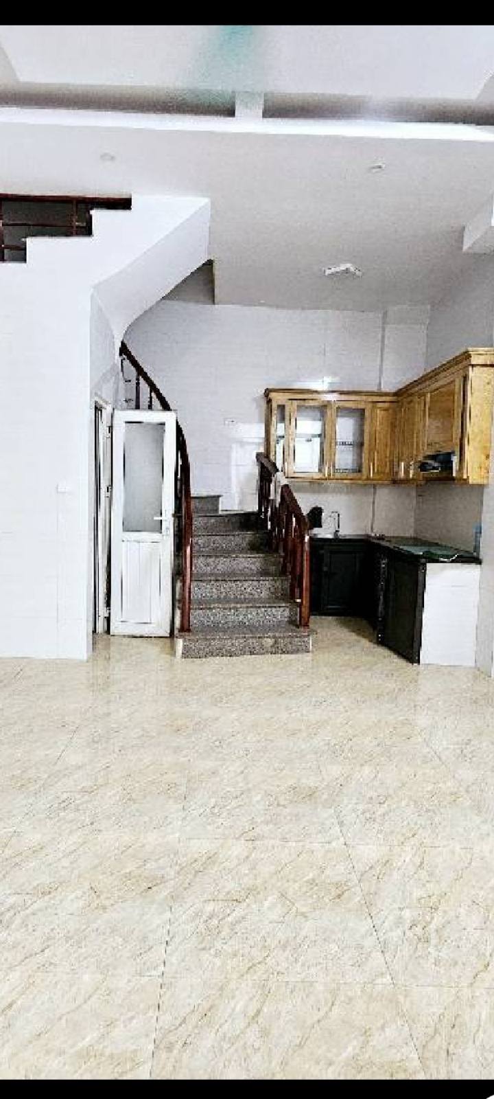 Nhà phố Hoàng Mai 35m² giá thỏa thuận - Chính chủ bán gấp!