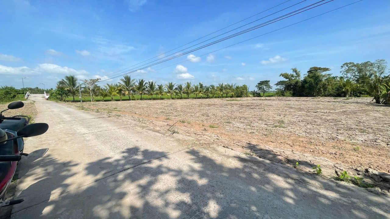 Đất nền mặt tiền Đường Oto Ấp Bưng Chông - 1050m² giá 360 triệu - Cơ hội đầu tư không thể bỏ lỡ!